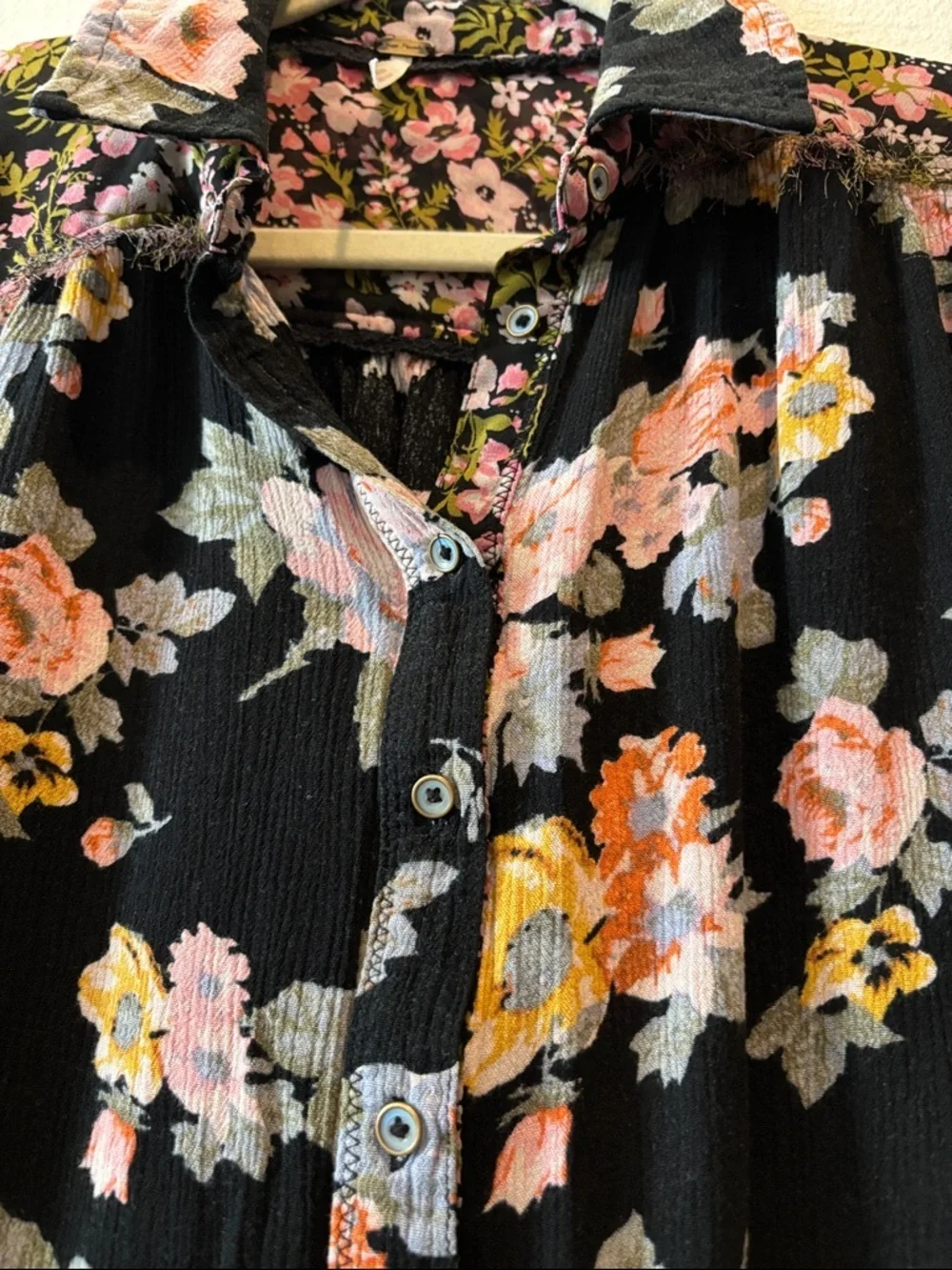 Free People Floral Button-Front Women's Blouse Black Pink & Yellow Flowers Small